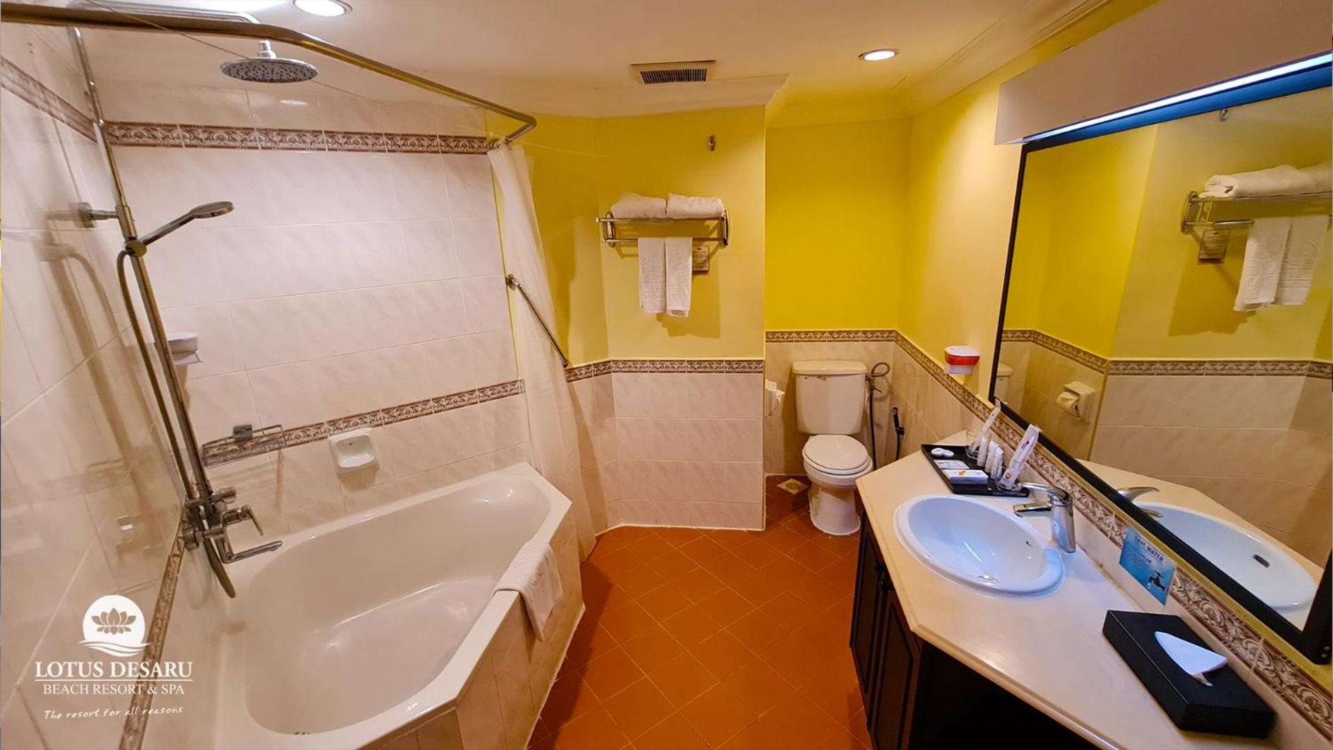 3 Bedroom Master Suite SPLASH Water Park View,1555486462:JPEG